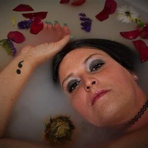 Meet your Posher, Joni